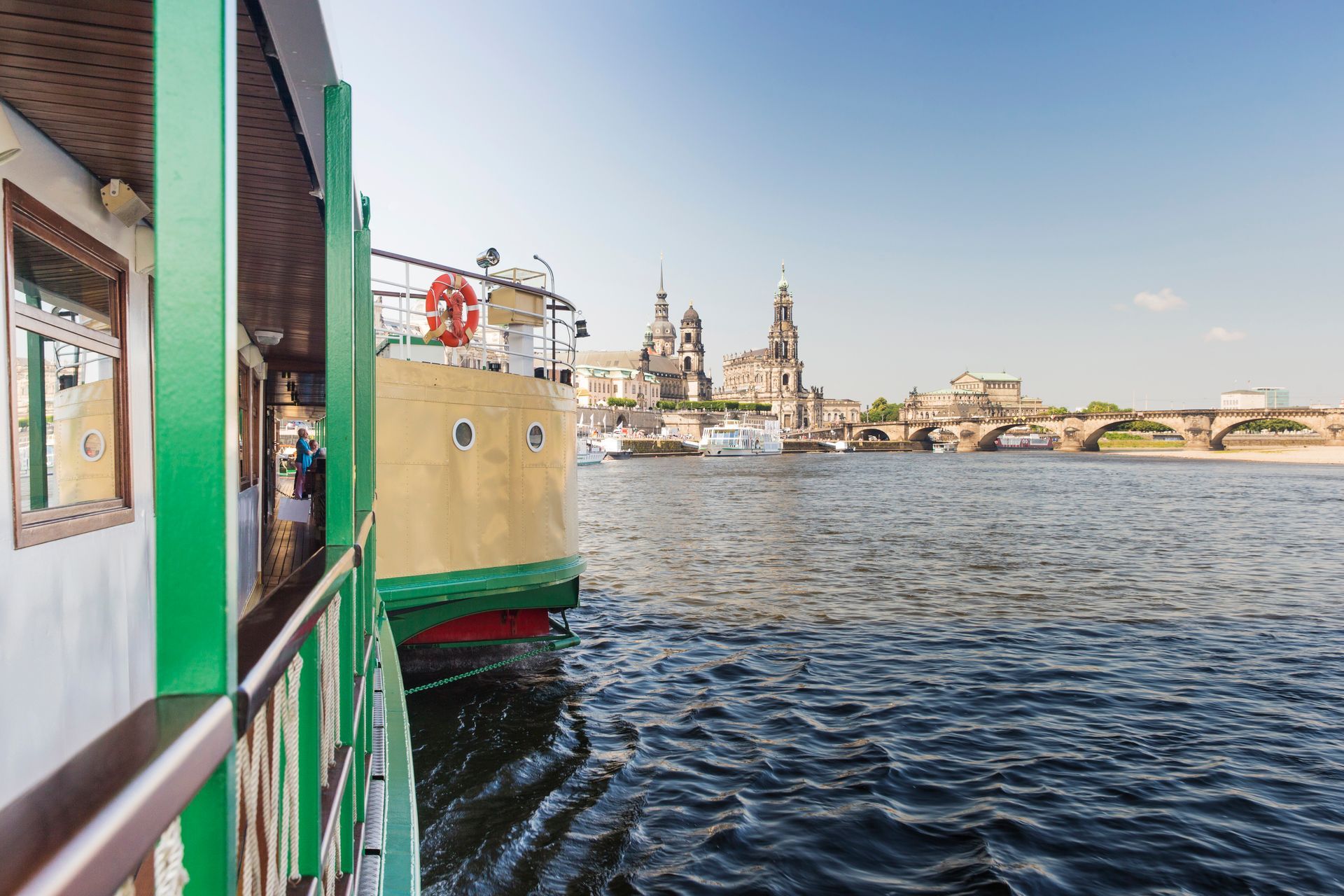 Anleger DD mit Schiff_Q Sächsiche Dampfschifffahrt