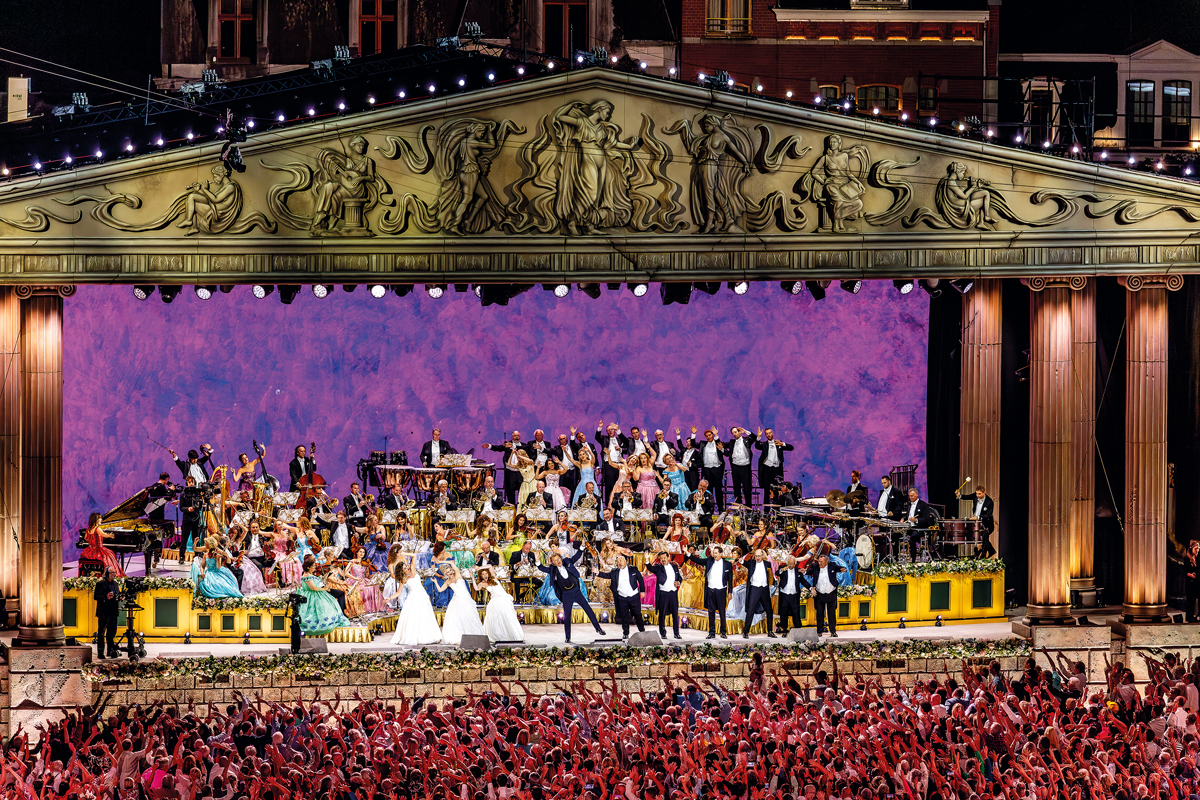 050725, Maastricht: Andre Rieu Vrijthof. Foto: Marcel van Hoorn.